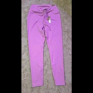 "PINKActive" Ruched "V" Victoria's Secret Leggings NWT